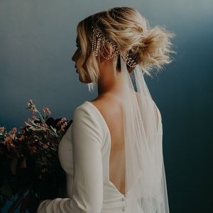 Simple Gossamer Drape Veil